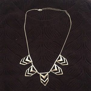 Stitchfix Romolo Carmelita Chevron Necklace